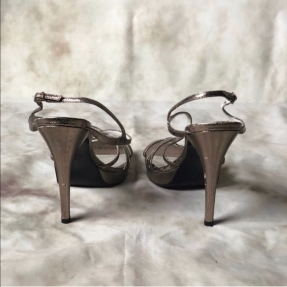 STUART WEITZMAN Pewter/Silver Strappy Sandals - Picture 3 of 4
